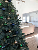 Árvore de Natal Artificial Tribeca Blue Spruce com 550 Luzes LED Branco Quente