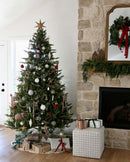 Árvore de Natal Artificial Alpine Fir com 800 Luzes LED Branco Quente