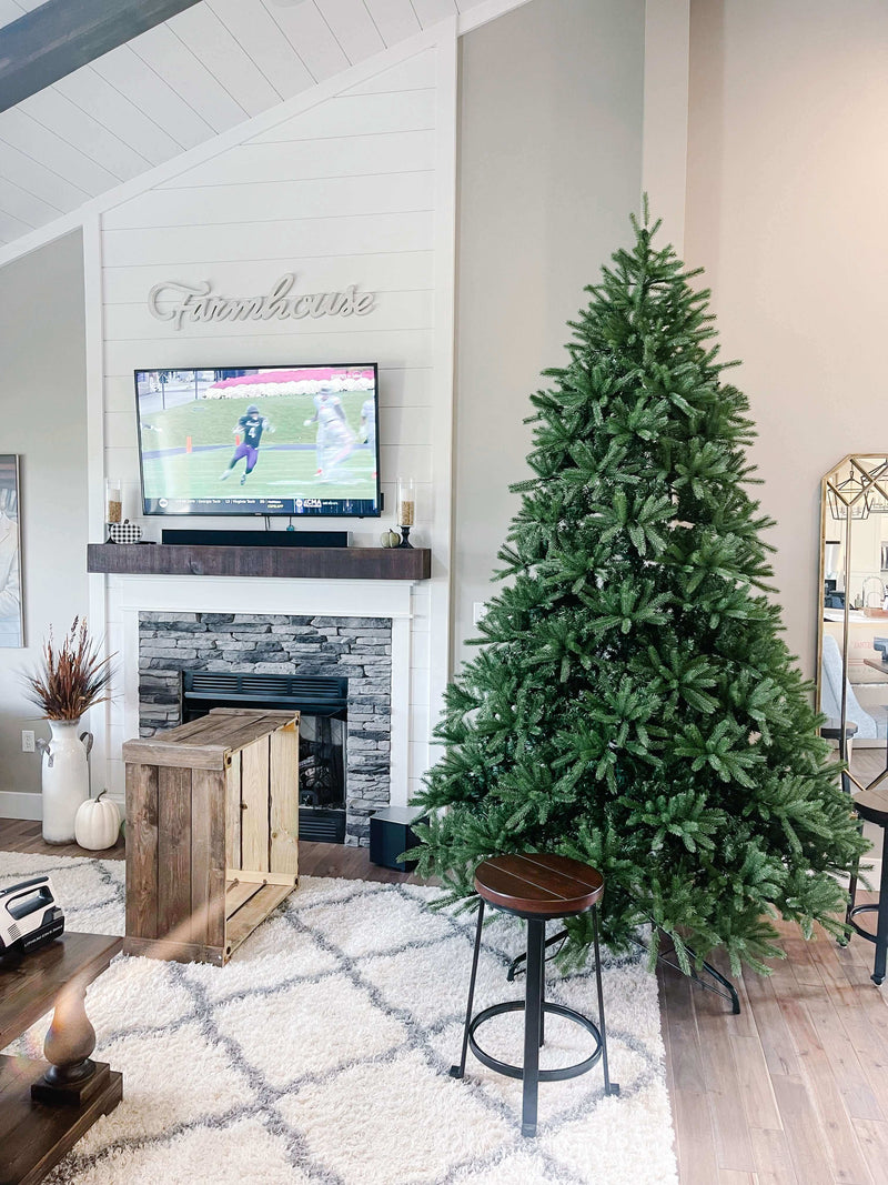 Árvore de Natal Artificial King Fraser Fir com 750 Luzes LED Branco Quente